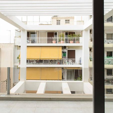 Ferienwohnung Bright Loft With Terrance - Next To Metro Kerameikos Athen Exterior foto